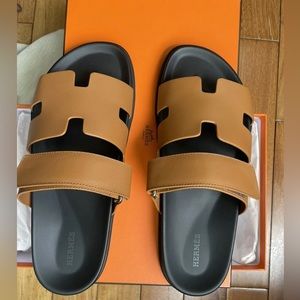 Hermes Chypre Calfskin Men’s Sandal 43 EU (US 10) Gold